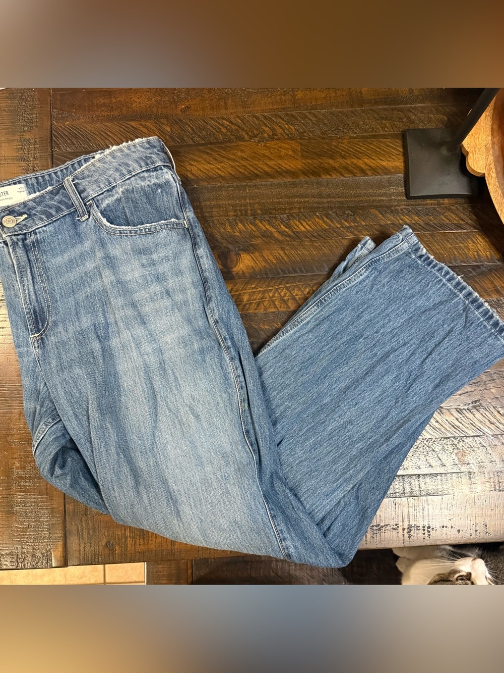 Hollister curvy mid rise jeans